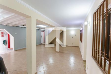 Garagem de casa para alugar com 2 quartos, 100m² em Jardim Santo Alberto, Santo André