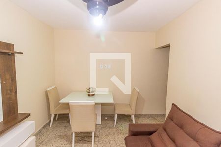 Sala de apartamento para alugar com 1 quarto, 46m² em Bento Ribeiro, Rio de Janeiro