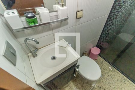 Banheiro de apartamento para alugar com 1 quarto, 46m² em Bento Ribeiro, Rio de Janeiro