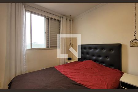 Quarto de apartamento para alugar com 2 quartos, 54m² em Parque Sao Vicente, Santo André