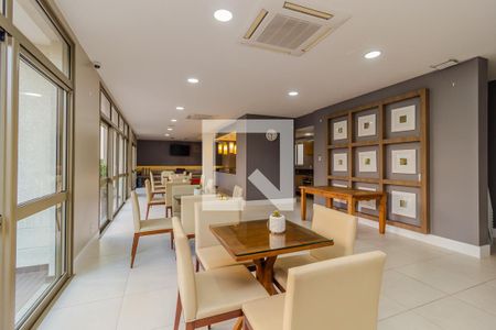 Apartamento à venda com 260m², 4 quartos e 3 vagas Apartamento à venda com 260m², 4 quartos e 3 vagasÁrea comum