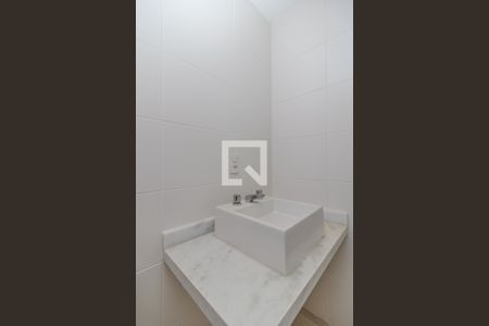 Apartamento à venda com 260m², 4 quartos e 3 vagas Apartamento à venda com 260m², 4 quartos e 3 vagasBanheiro