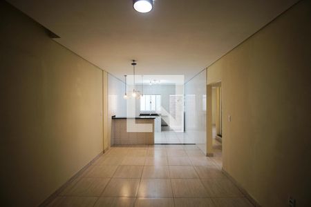 Casa para alugar com 3 quartos, 95m² em Vila Haro, Sorocaba