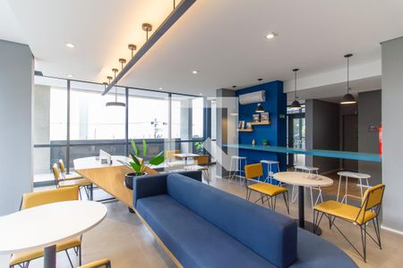 Apartamento para alugar com 34m², 1 quarto e sem vagacoworking