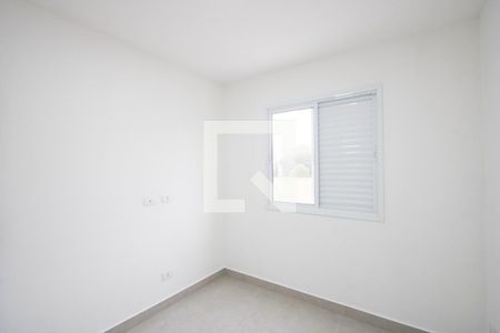 Quarto 2 de apartamento para alugar com 2 quartos, 77m² em Vila Guarani, Mauá