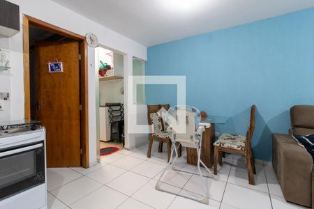 Casa para alugar com 86m², 2 quartos e 1 vaga Casa para alugar com 86m², 2 quartos e 1 vagaSala/Cozinha