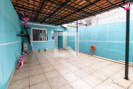 Casa para alugar com 86m², 2 quartos e 1 vaga Casa para alugar com 86m², 2 quartos e 1 vagaGaragem