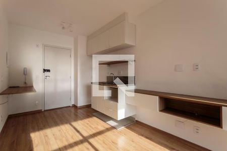 Sala de apartamento para alugar com 1 quarto, 32m² em Indianópolis, São Paulo