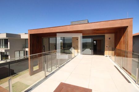 Casa de condomínio à venda com 494m², 4 quartos e 6 vagasMirante