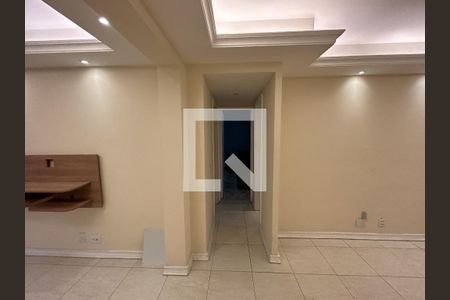 Corredor de apartamento à venda com 2 quartos, 130m² em Méier, Rio de Janeiro