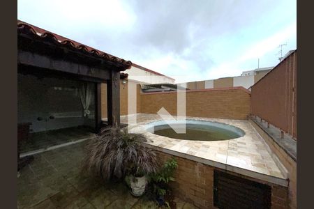 Apartamento à venda com 130m², 2 quartos e 2 vagasPiscina Coberta