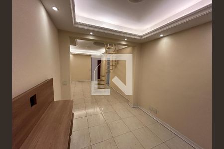Sala de apartamento à venda com 2 quartos, 130m² em Méier, Rio de Janeiro