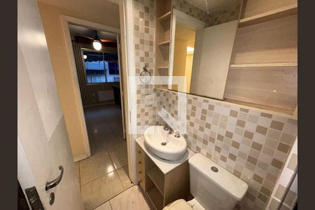 Apartamento à venda com 130m², 2 quartos e 2 vagasBanheiro 1
