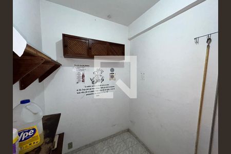 Apartamento à venda com 130m², 2 quartos e 2 vagasQuarto de Serviço