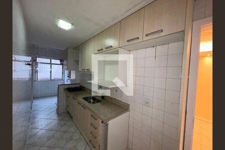 Apartamento à venda com 130m², 2 quartos e 2 vagasCozinha