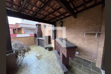 Apartamento à venda com 130m², 2 quartos e 2 vagasChurrasqueira cobertura