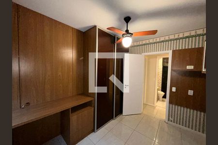 Apartamento à venda com 130m², 2 quartos e 2 vagasQuarto