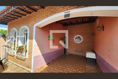 Casa à venda com 163m², 2 quartos e 1 vagaÁrea externa 