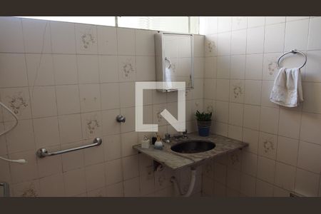 Casa à venda com 163m², 2 quartos e 1 vagaBanheiro 2