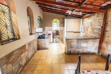 Casa à venda com 360m², 7 quartos e 4 vagasCozinha 2