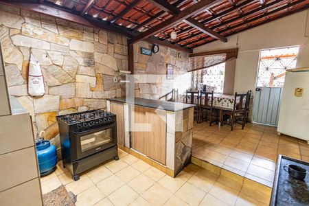 Casa à venda com 360m², 7 quartos e 4 vagasCozinha 2