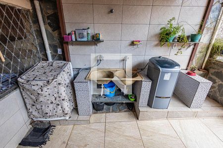 Casa à venda com 360m², 7 quartos e 4 vagasArea de serviço