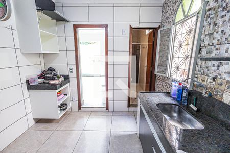 Casa à venda com 360m², 7 quartos e 4 vagasCozinha - Casa 2