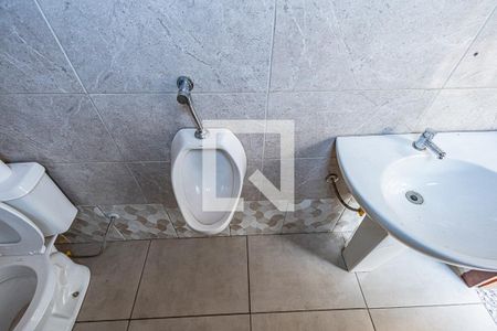 Casa à venda com 360m², 7 quartos e 4 vagasBanheiro externo