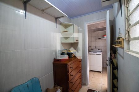 Casa à venda com 121m², 3 quartos e 2 vagasQuarto de Serviço - Dispensa