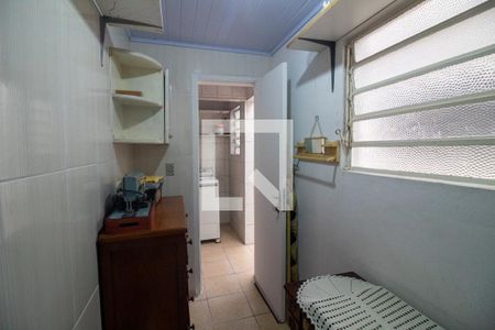 Casa à venda com 121m², 3 quartos e 2 vagasQuarto de Serviço - Dispensa