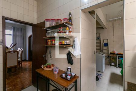 Apartamento à venda com 129m², 3 quartos e sem vagaCozinha