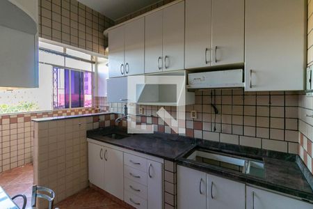 Apartamento à venda com 120m², 3 quartos e 2 vagasCozinha 