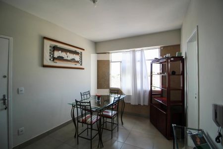 Apartamento à venda com 65m², 2 quartos e sem vagaCopa