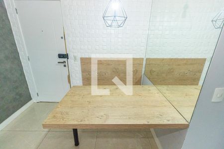 Sala de apartamento para alugar com 2 quartos, 67m² em Vicente de Carvalho, Rio de Janeiro