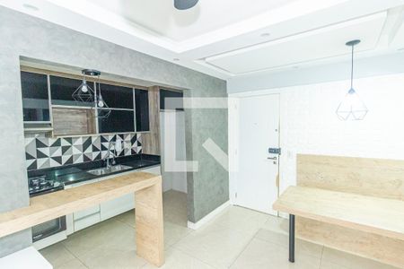 Sala de apartamento para alugar com 2 quartos, 67m² em Vicente de Carvalho, Rio de Janeiro