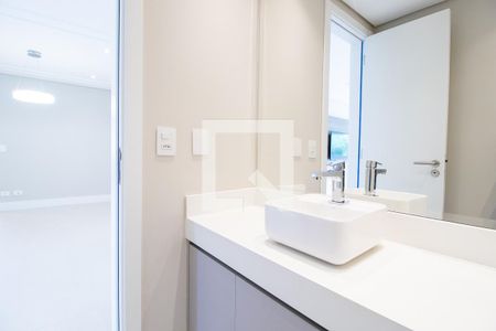 Apartamento para alugar com 159m², 4 quartos e 3 vagasLavabo