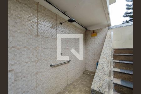 Apartamento à venda com 74m², 2 quartos e sem vagaÁrea comum - Piscina