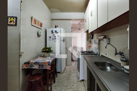 Apartamento à venda com 74m², 2 quartos e sem vagaCozinha