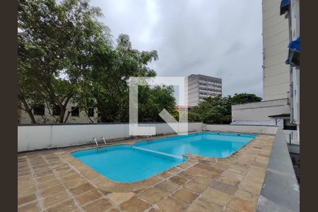 Apartamento à venda com 74m², 2 quartos e sem vagaÁrea comum - Piscina