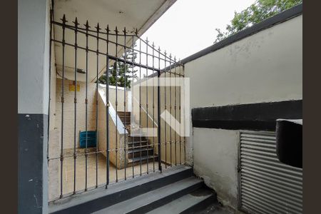 Apartamento à venda com 74m², 2 quartos e sem vagaÁrea comum - Piscina