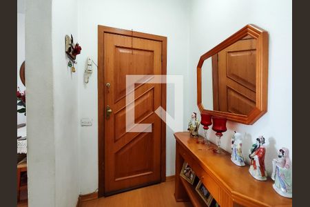 Entrada de apartamento à venda com 2 quartos, 74m² em Estácio, Rio de Janeiro