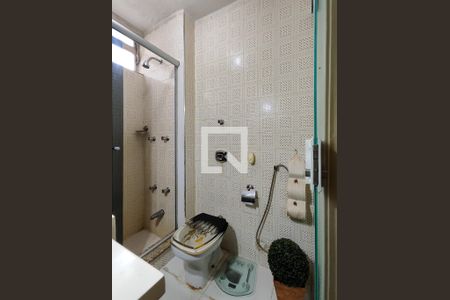 Apartamento à venda com 74m², 2 quartos e sem vagaBanheiro Corredor