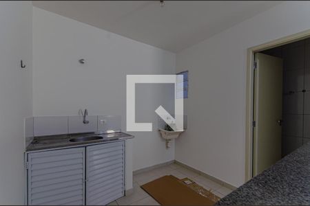 Cozinha e Área de Serviço de kitnet/studio para alugar com 1 quarto, 25m² em Vila Mariana, São Paulo