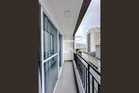 Varanda da Sala/Quarto de kitnet/studio para alugar com 1 quarto, 28m² em Vila Mariana, São Paulo