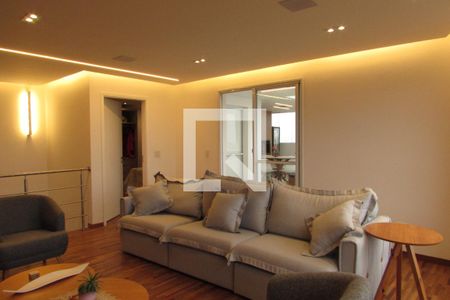 Apartamento à venda com 190m², 3 quartos e 3 vagasHome Theater