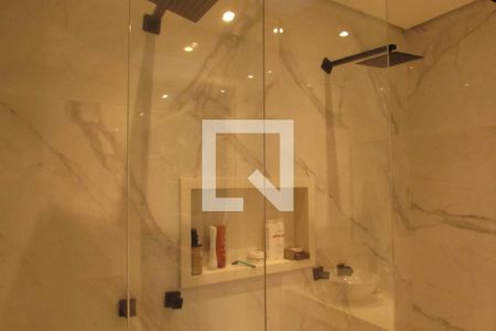 Apartamento à venda com 190m², 3 quartos e 3 vagasBanheiro da Suíte 3