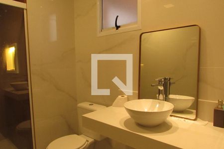 Apartamento à venda com 190m², 3 quartos e 3 vagasBanheiro da suíte 1