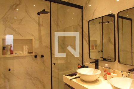 Apartamento à venda com 190m², 3 quartos e 3 vagasBanheiro da Suíte 3