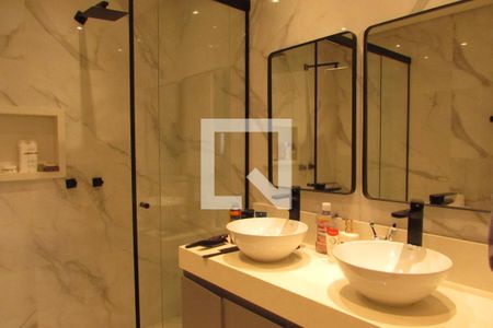 Apartamento à venda com 190m², 3 quartos e 3 vagasBanheiro da Suíte 3