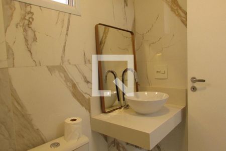 Apartamento à venda com 190m², 3 quartos e 3 vagasBanheiro da Suíte 2